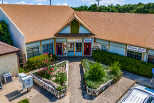 Northwest Crossing Center - Convenience Store