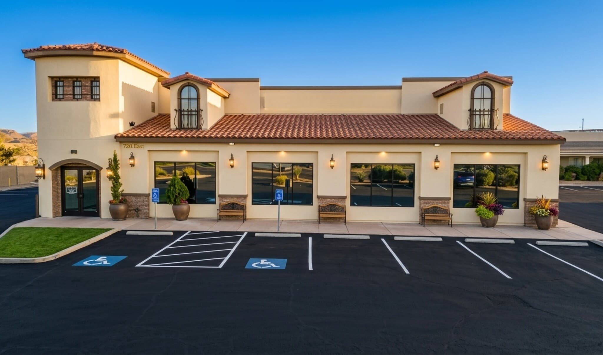 720 E 700 S, St George, UT for lease Primary Photo- Image 1 of 16
