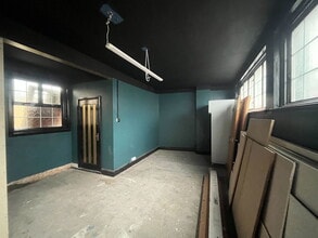 1 Manor Rd, Gravesend à louer Photo intérieure- Image 1 de 2