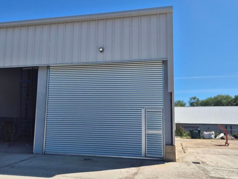 Hall Rd, Hopton à louer - Photo du bâtiment - Image 3 de 4