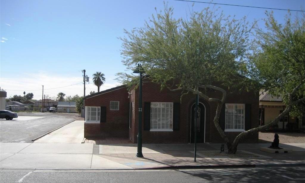 237 W Main St, Mesa, AZ for lease Primary Photo- Image 1 of 13