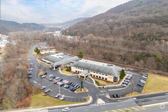 100 Schuylkill Medical Plz, Pottsville, PA - AERIAL map view