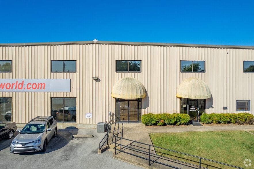 1216 Heil Quaker Blvd, La Vergne, TN for lease - Building Photo - Image 2 of 5