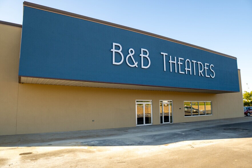 2880 Grand Dr, Chillicothe, MO à vendre - Photo principale - Image 1 de 1