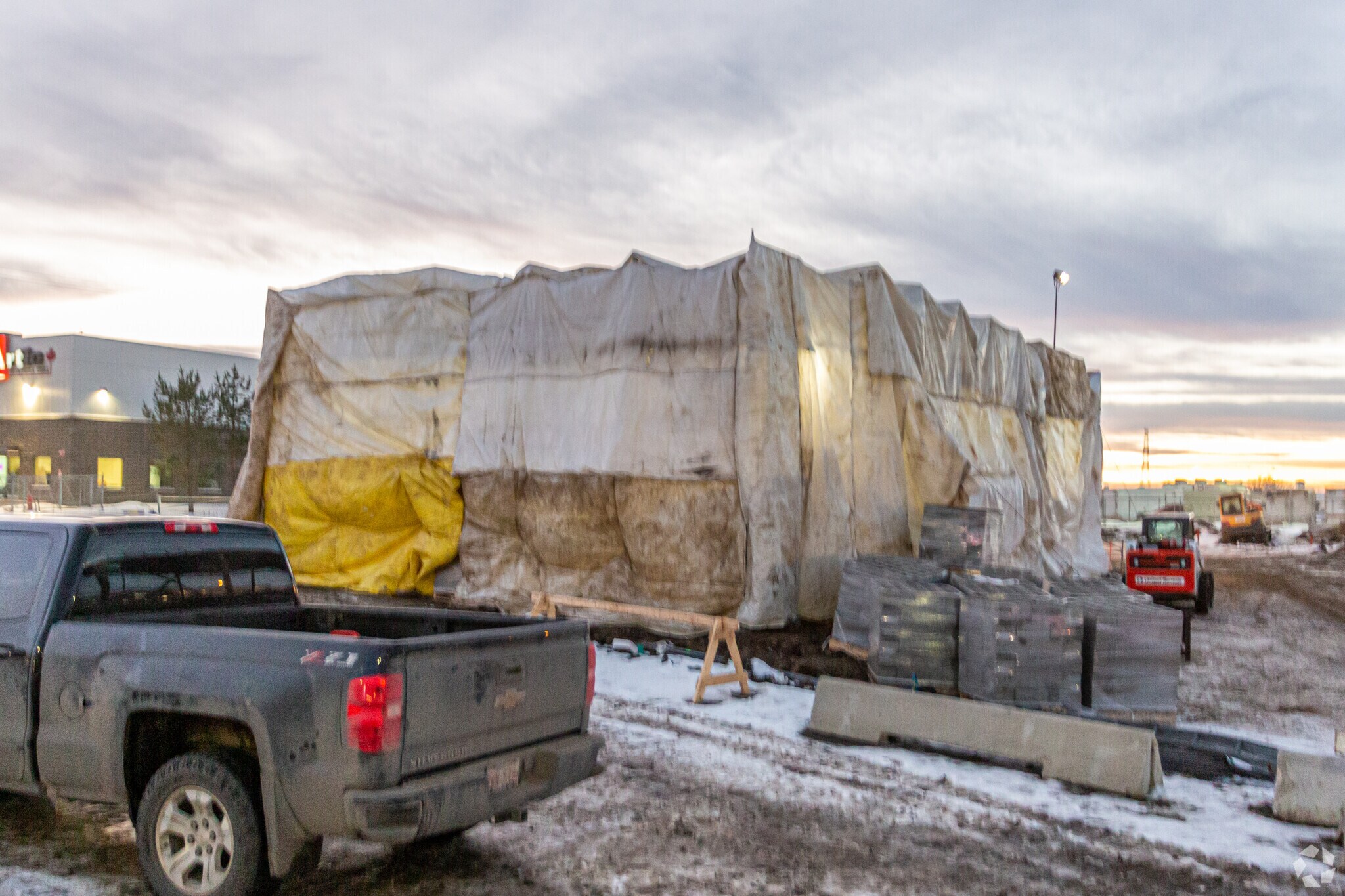 24 Strathmoor Dr, Sherwood Park, AB for sale Primary Photo- Image 1 of 1