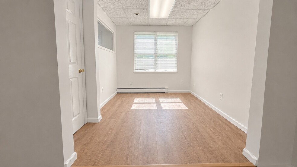 1638 Parker Ave, Fort Lee, NJ for lease - Building Photo - Image 3 of 7