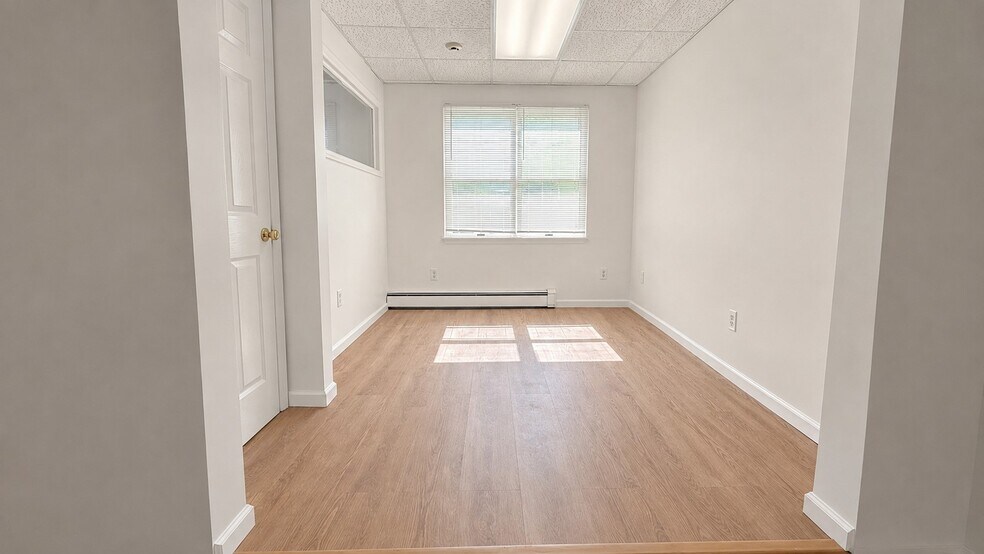 1638 Parker Ave, Fort Lee, NJ à louer - Photo du bâtiment - Image 3 de 7