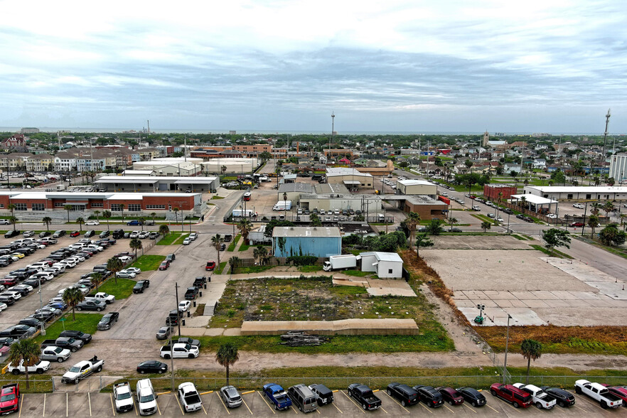 303 31st St, Galveston, TX à vendre - Photo principale - Image 1 de 11