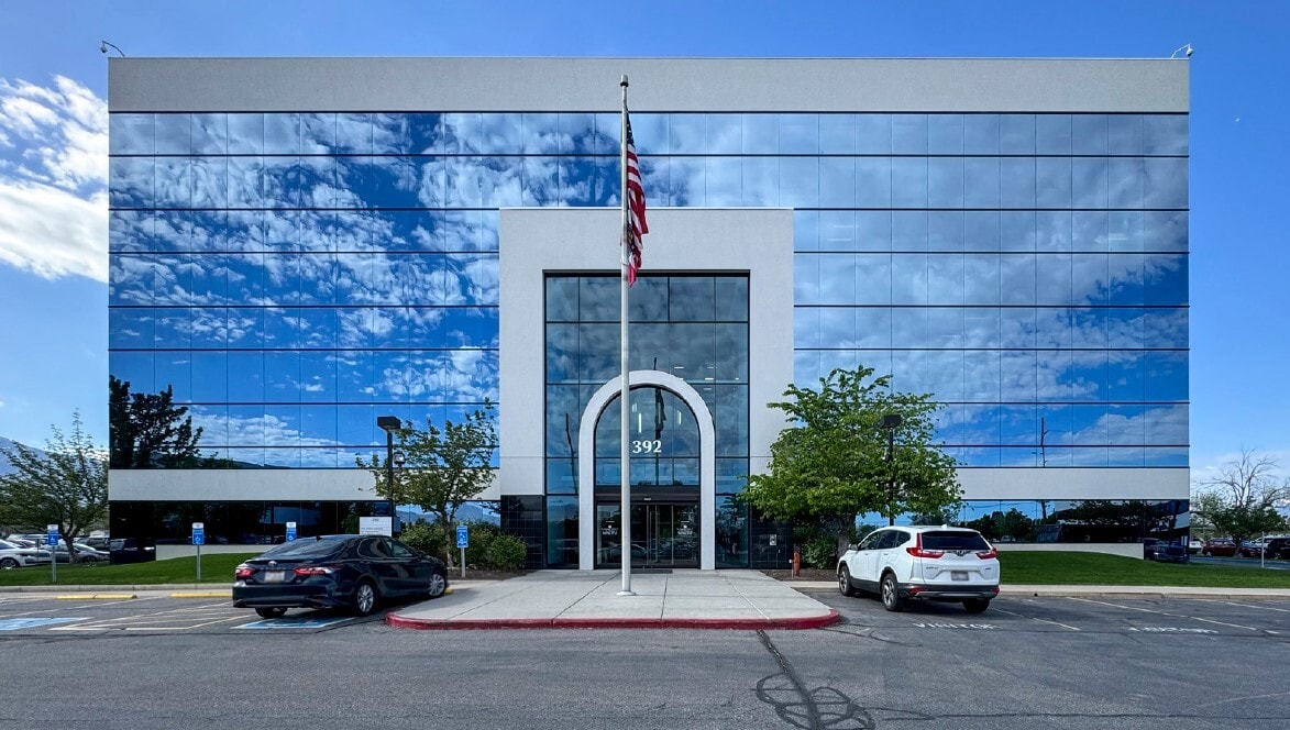 392 E Winchester St, Murray, UT for lease Primary Photo- Image 1 of 2