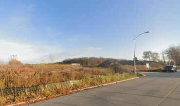 416 & 506 W College Ave portefeuille de 2 propriétés à vendre sur LoopNet.ca - Photo du bâtiment - Image 2 de 7