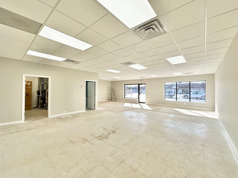 9515-9521 Indianapolis Blvd, Highland, IN à louer - Photo du bâtiment - Image 3 de 17