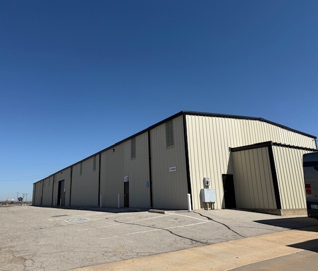 11628 N I-35 Service Rd, Oklahoma City, OK à vendre Photo principale- Image 1 de 4