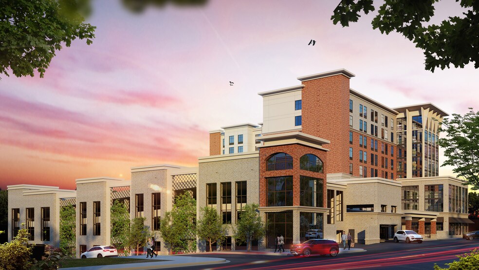 950 S Main St, Greenville, SC à louer - Photo du bâtiment - Image 2 de 10