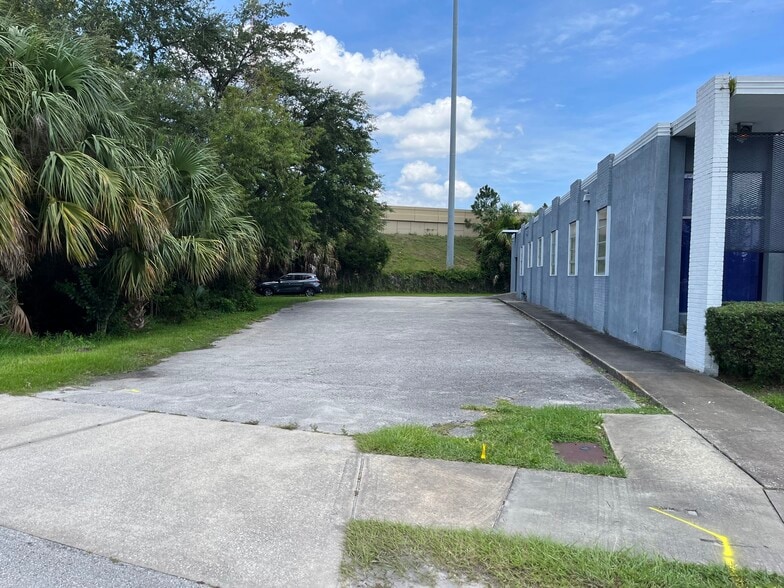 1445 Montana Ave, Jacksonville, FL for lease - Building Photo - Image 2 of 29