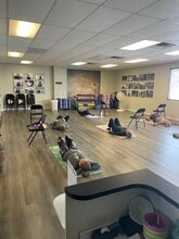 2410 Milwaukee St, Delafield, WI for lease Interior Photo- Image 2 of 12