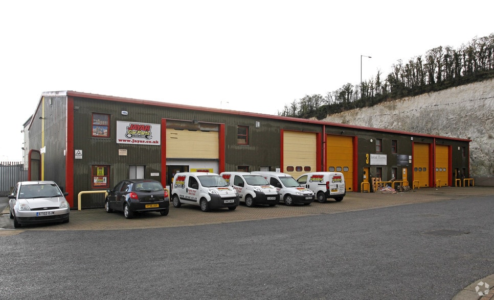 Lower Rd, Northfleet for lease - Primary Photo - Image 1 of 3