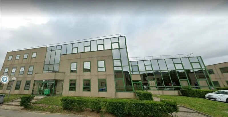 Office in Viry-Châtillon for lease Building Photo- Image 1 of 10