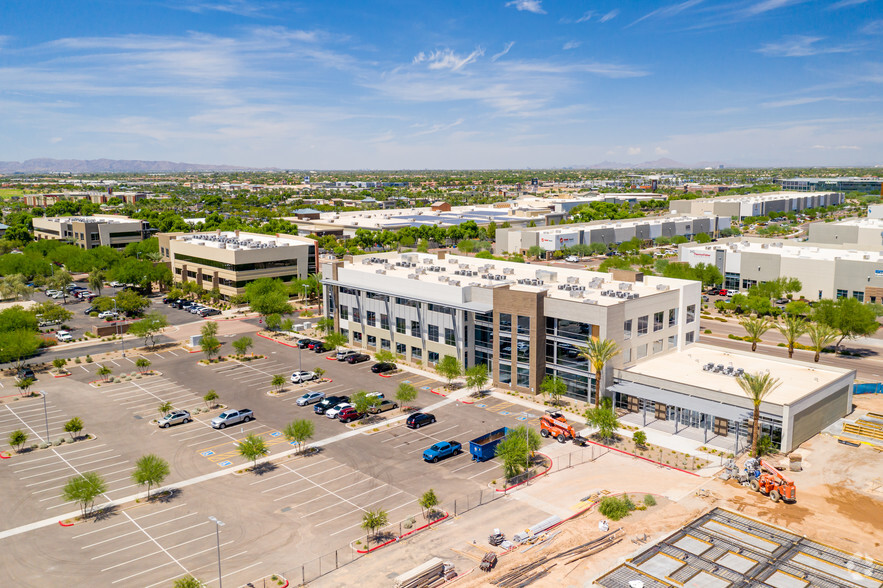 355 E Germann Rd, Gilbert, AZ for lease - Building Photo - Image 2 of 13