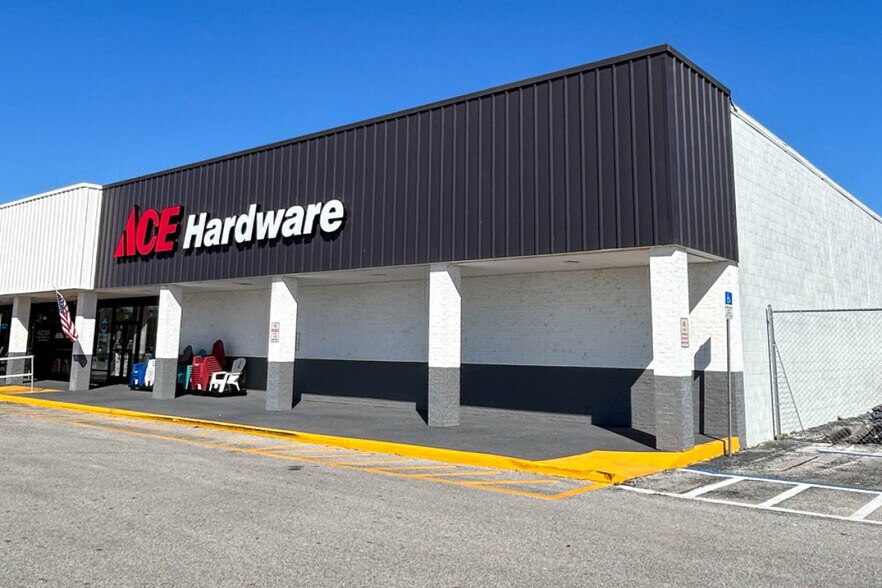 4810 Allen Rd, Zephyrhills, FL for lease - Building Photo - Image 2 of 6