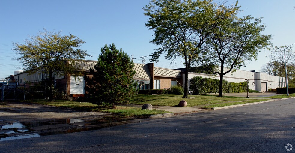 3850 Clearview Ct, Gurnee, IL à louer - Photo du bâtiment - Image 3 de 7
