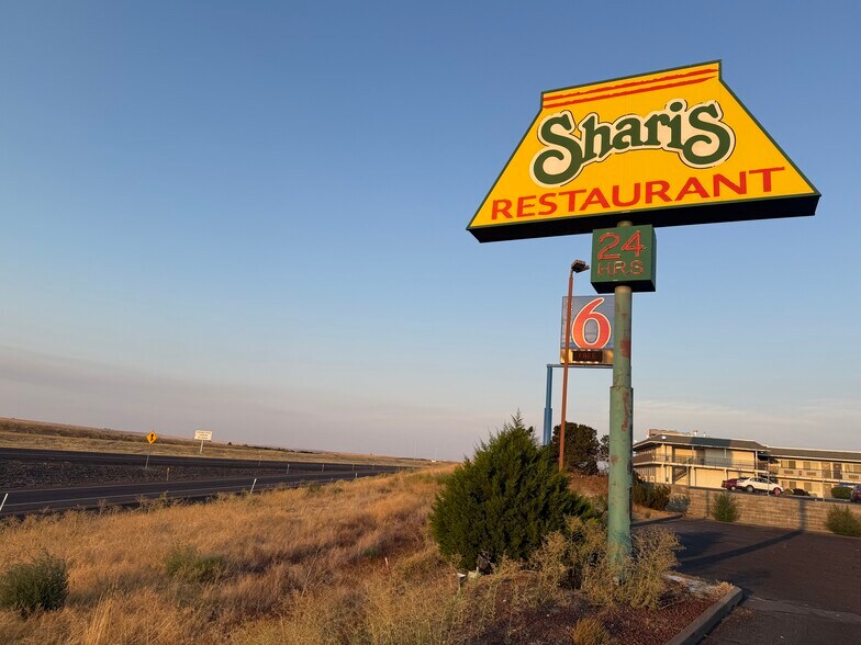 319 SE Nye Ave, Pendleton, OR à louer - Photo du bâtiment - Image 3 de 15