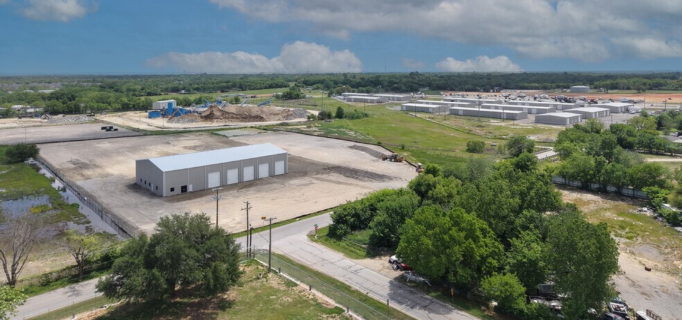 4601 Eden Rd S, Mansfield, TX à vendre - Photo du bâtiment - Image 2 de 9
