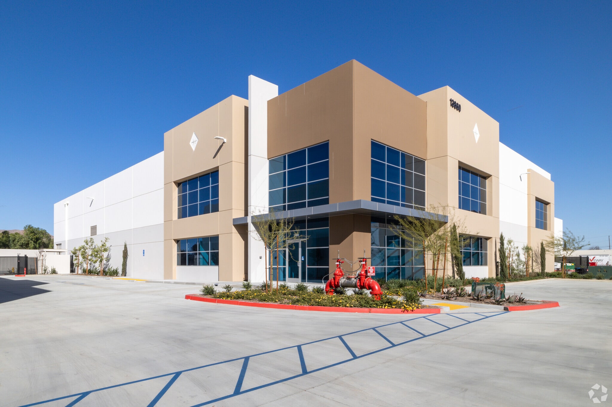 13860 Old 215 Frontage Rd, Moreno Valley, CA for sale Building Photo- Image 1 of 7