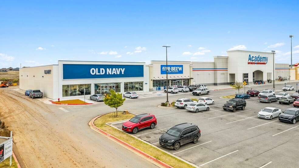 1655-1665 12th Ave NW, Ardmore, OK à vendre - Photo du bâtiment - Image 2 de 12