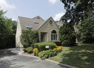 Plus de détails pour 66 Harned Rd, Commack, NY - Bureau/Médical à louer