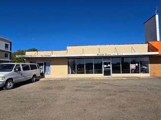 Plus de détails pour 2320 MN-60 Hwy, Windom, MN - Commerce de détail à vendre