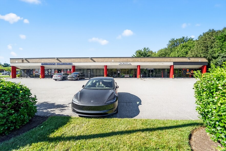 7304 Parkway Dr, Hanover, MD for lease - Building Photo - Image 3 of 8