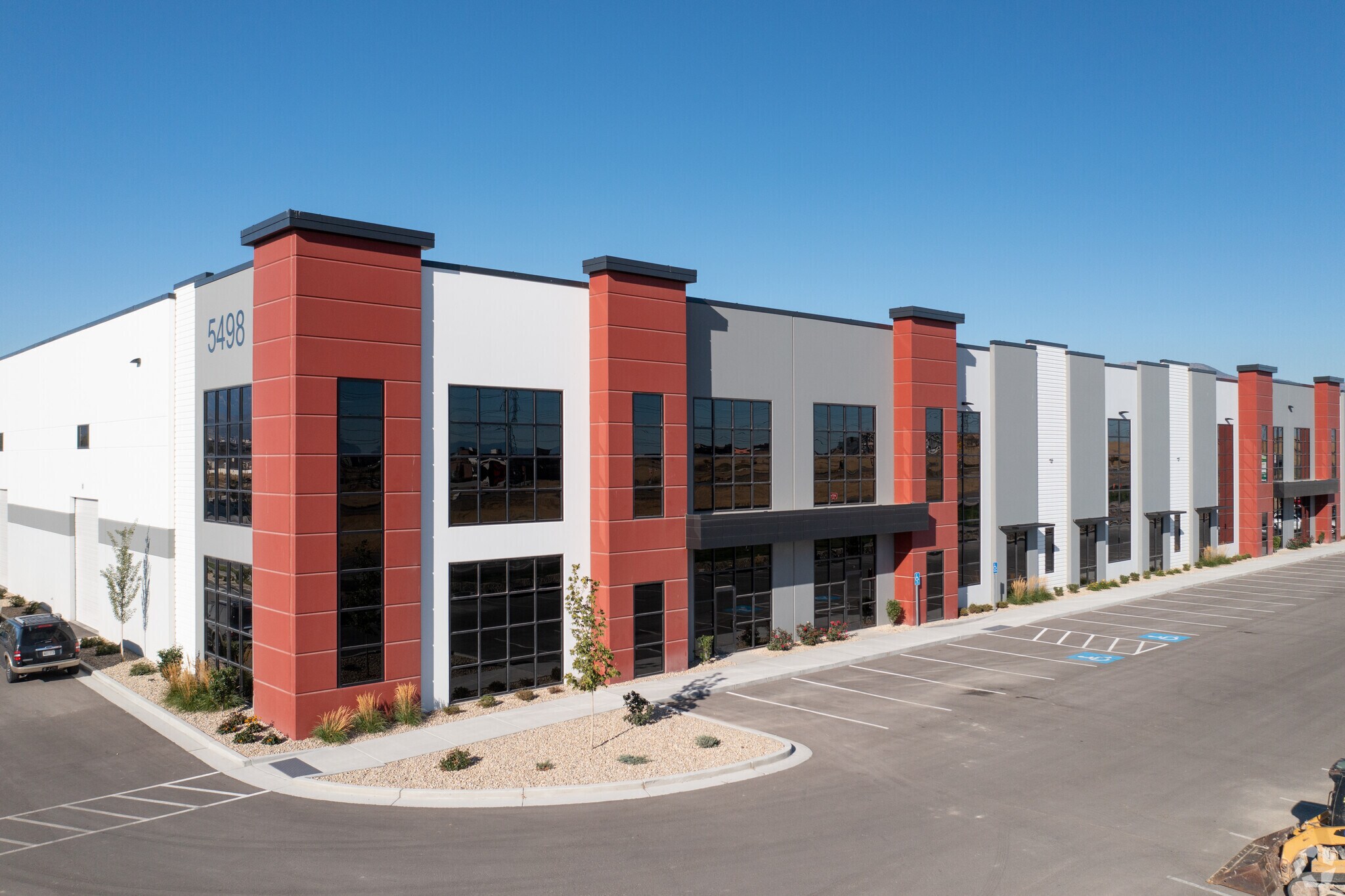 11400 S Mountain View Cor, South Jordan, UT for lease Primary Photo- Image 1 of 2