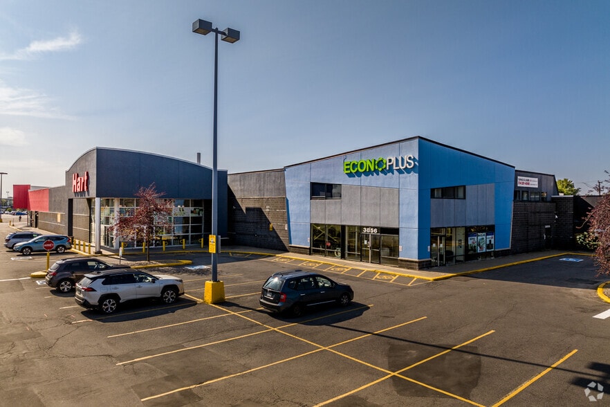 3900 Boul Taschereau, Longueuil, QC à louer - Photo du bâtiment - Image 2 de 6