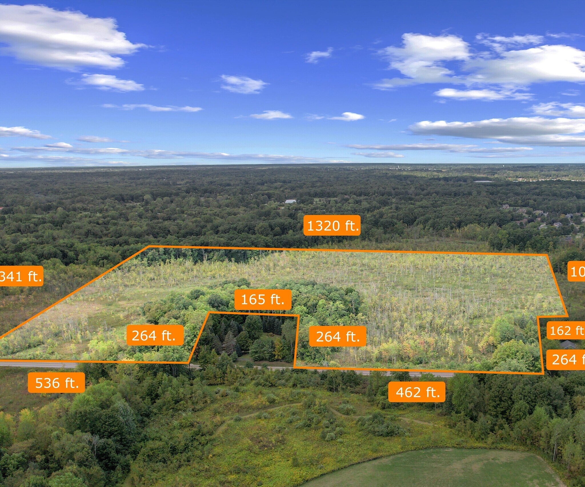 21433 Dixboro Rd, South Lyon, MI for sale Primary Photo- Image 1 of 16