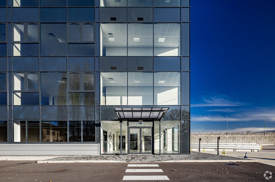 Stanley Green Business Park, Cheadle à louer - Photo du bâtiment - Image 2 de 26