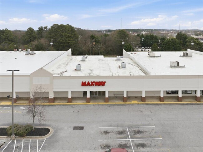 More details for 564 Macon St, McDonough, GA - Retail for Lease