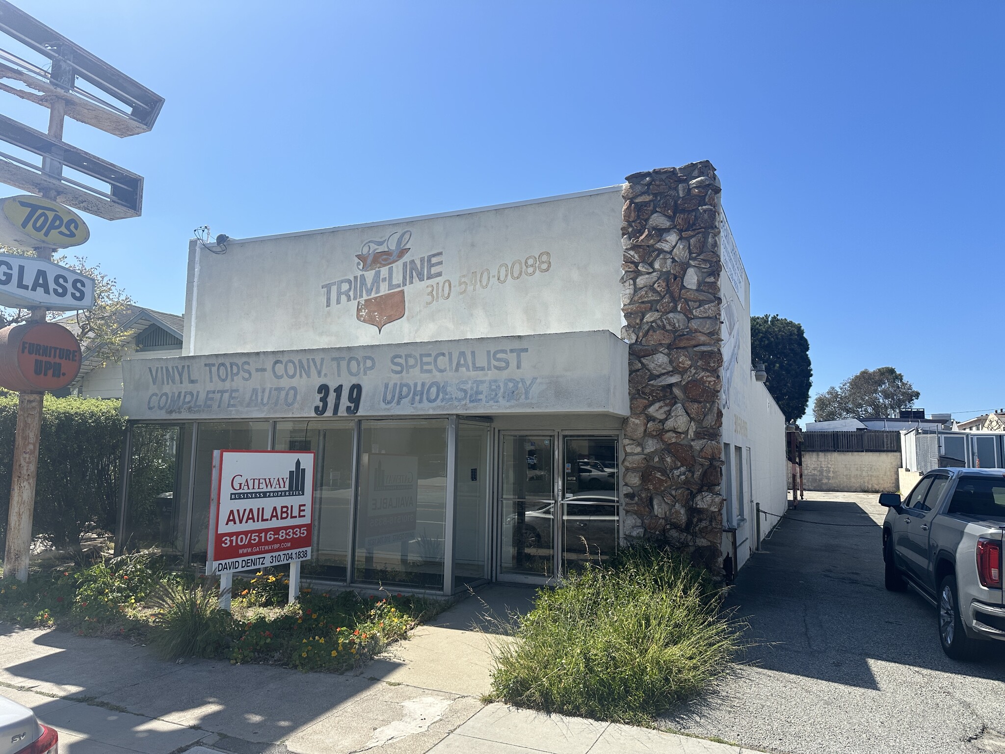 319 S Pacific Coast Hwy, Redondo Beach, CA for lease Primary Photo- Image 1 of 5