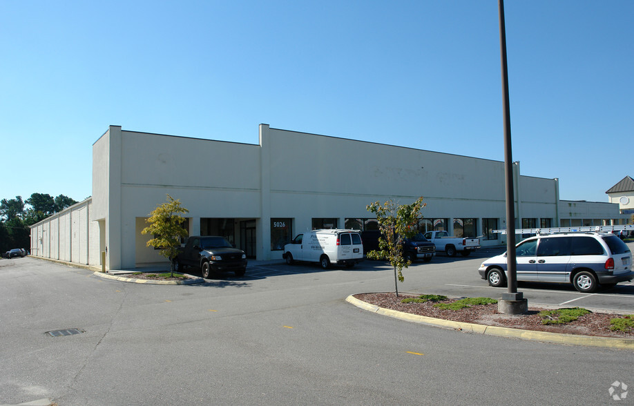 5000 Market St, Wilmington, NC for lease - Building Photo - Image 2 of 21