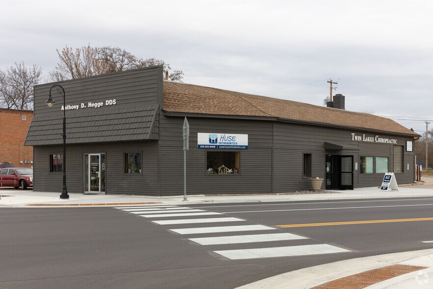 93 Oak Ave S, Annandale, MN for lease - Building Photo - Image 1 of 2