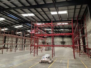 2033 Sunnydale Blvd W, Clearwater, FL for lease Interior Photo- Image 1 of 4