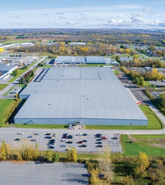 Plus de détails pour 3305 Loyalist St, Cornwall, ON - Industriel à louer