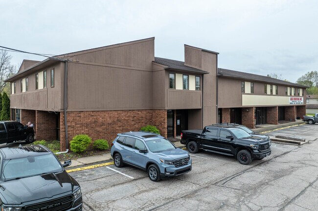 Plus de détails pour 3636 Copley Rd, Akron, OH - Plusieurs types d'espaces à louer