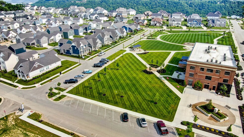 1088 Willow Oak Dr, Villa Hills, KY à vendre - Photo du bâtiment - Image 2 de 10