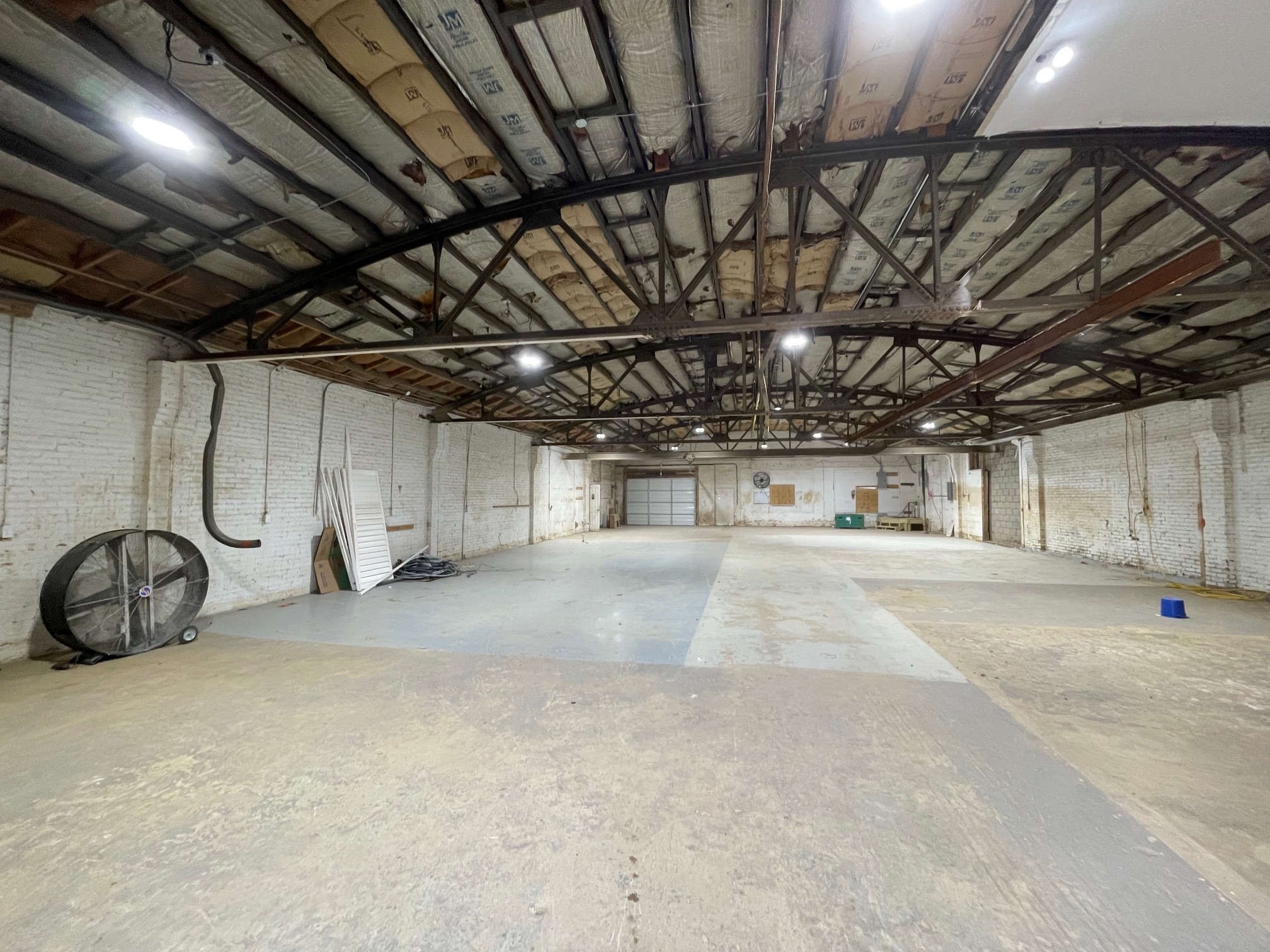 133 Thompson St, Asheville, NC for lease Primary Photo- Image 1 of 2