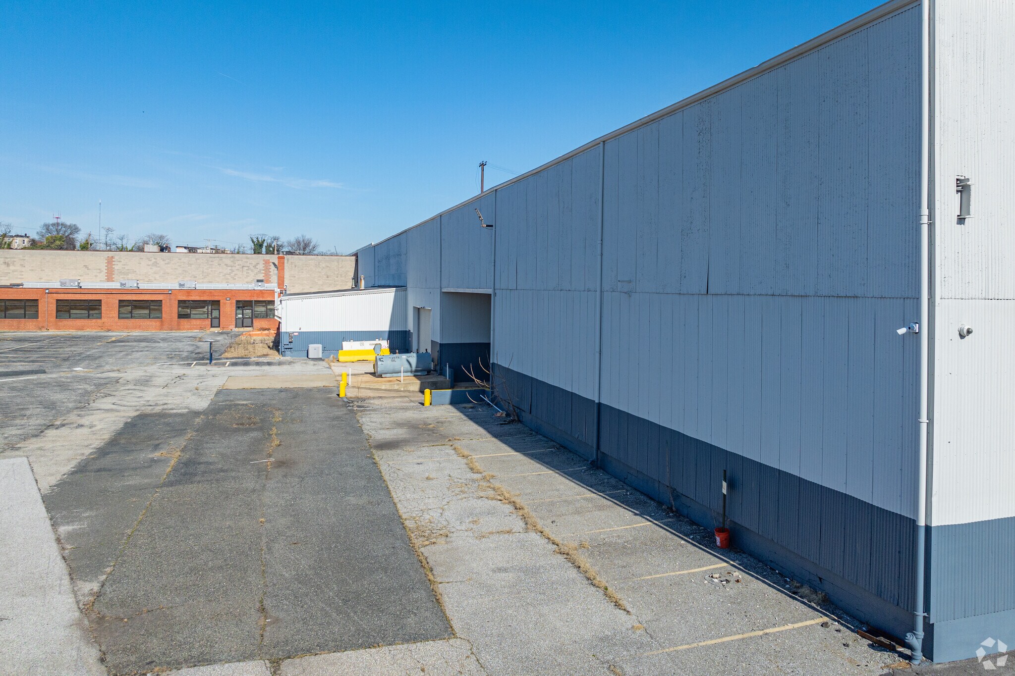 2700 Loch Raven Rd, Baltimore, MD for sale Primary Photo- Image 1 of 7