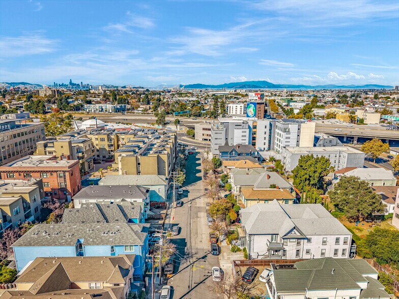 603 22nd St, Oakland, CA à vendre - Photo du bâtiment - Image 3 de 12