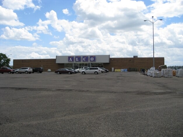 1102 W 12th St, Grafton, ND à vendre - Photo principale - Image 2 de 5