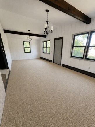 Plus de détails pour 83 Pershing Ave, South Kingstown, RI - Local d'activités à louer