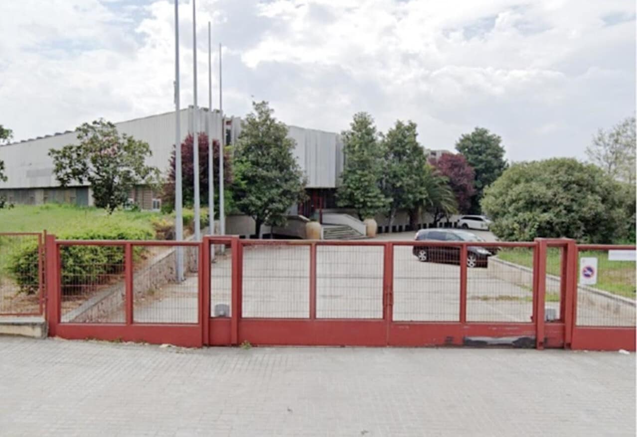 Office in Santa Perpètua de Mogoda, Barcelona for lease Building Photo- Image 1 of 2