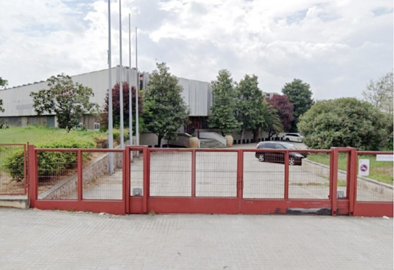 Bureau dans Santa Perpètua de Mogoda, Barcelona à louer Photo du bâtiment- Image 1 de 2